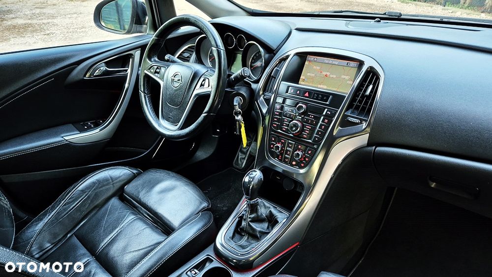 Opel Astra 1.6 Turbo Edition - 37