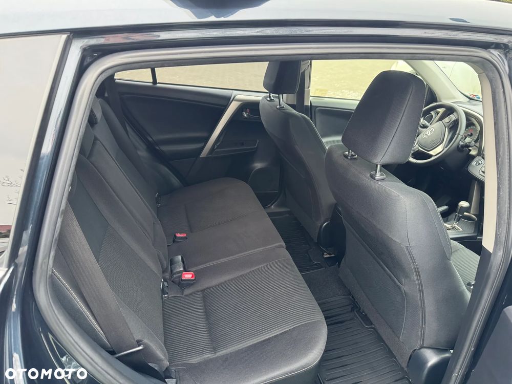Toyota RAV4 - 13