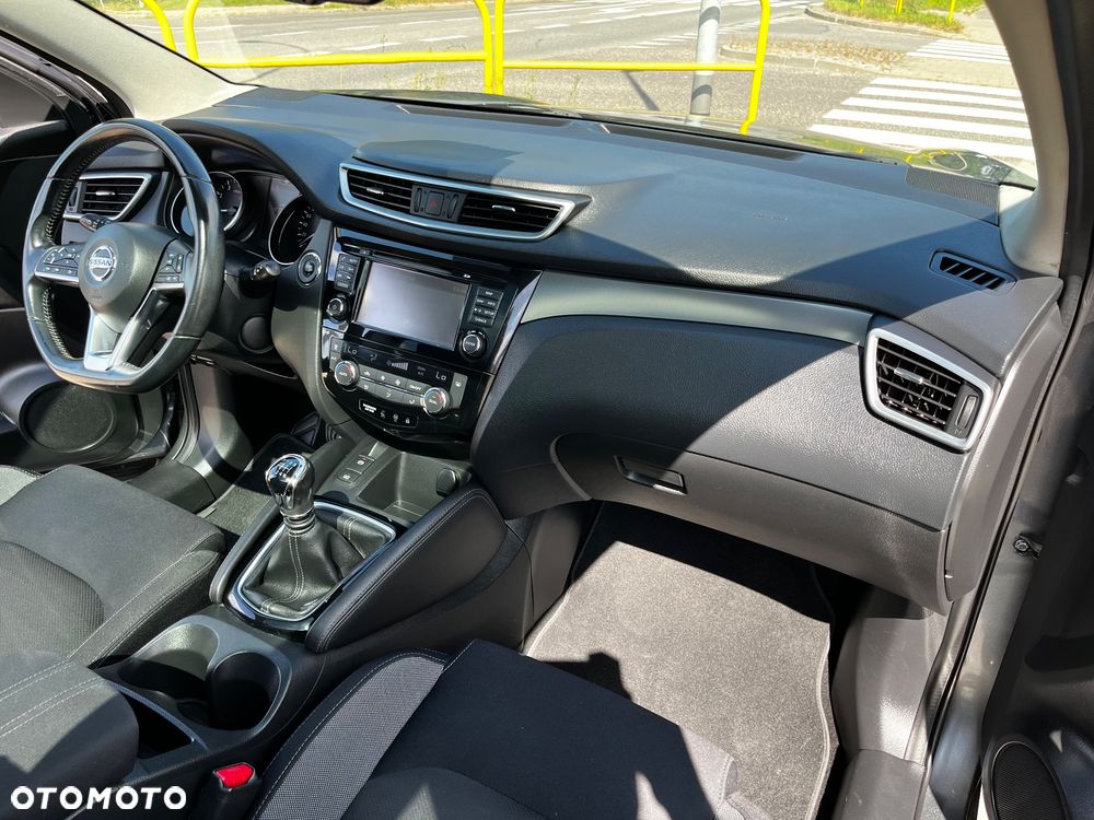 Nissan Qashqai 1.6 Tekna - 19
