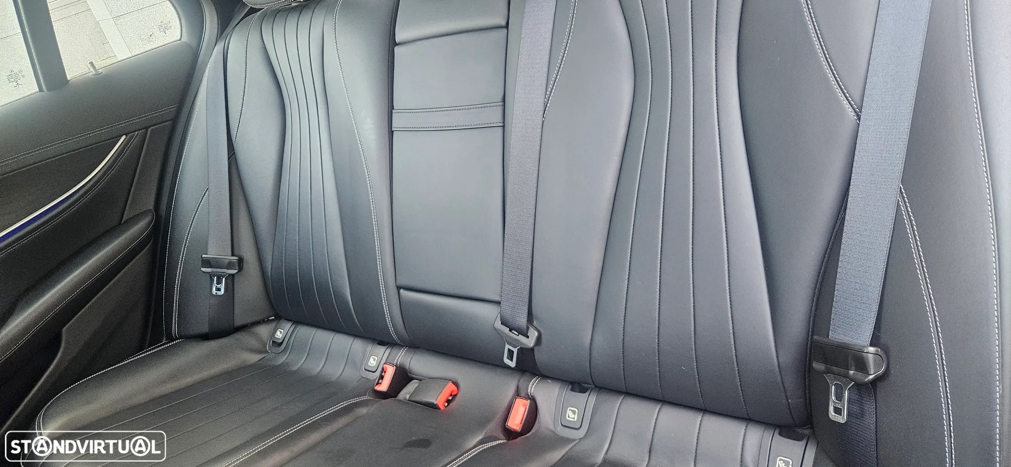 Mercedes-Benz E 220 d Avantgarde - 16