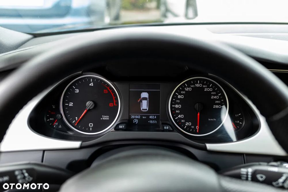 Audi A4 Avant 2.0 TDI DPF S line Sportpaket (plus) - 33