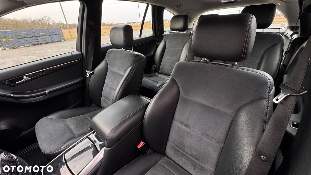 Mercedes-Benz Klasa R 300 CDI 7G-TRONIC DPF BlueEFFICIENCY Grand Edition - 35