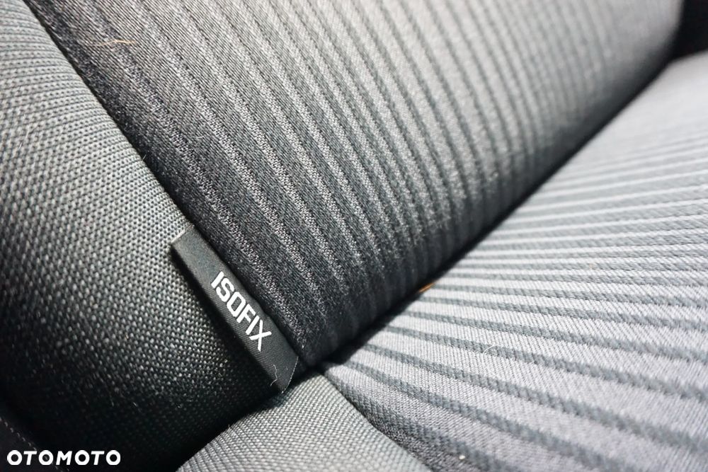 Ford Fiesta 1.4 Champions Edition - 28