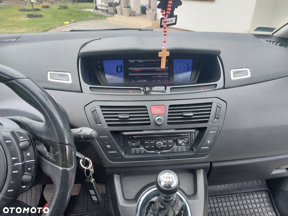 Citroën C4 Picasso 2.0 HDi FAP Exclusive - 11