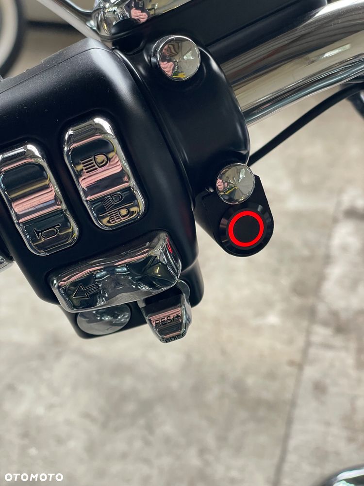 Harley-Davidson Touring Road King - 9