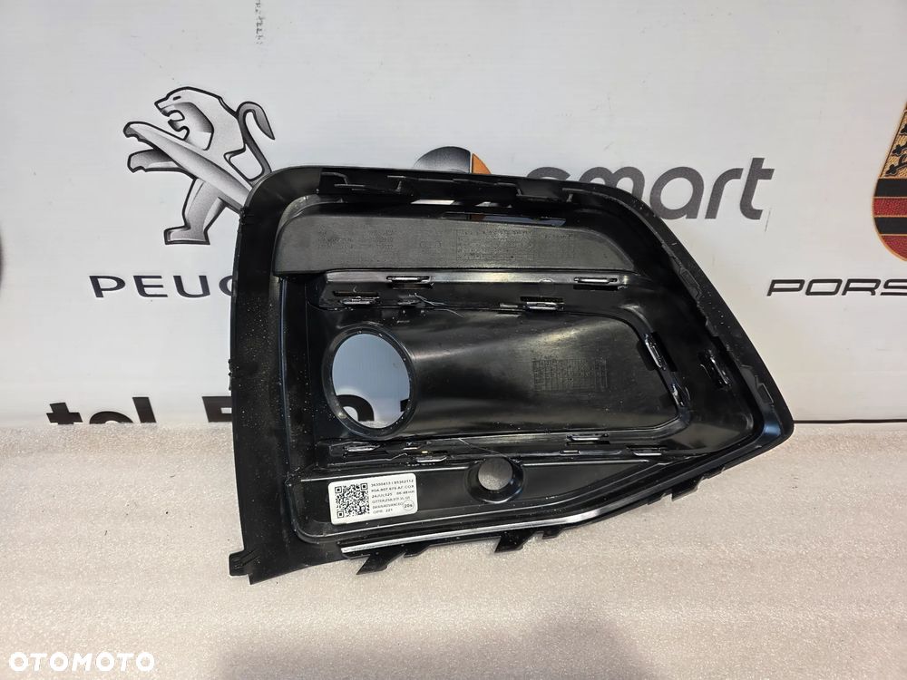 AUDI Q5 II LIFT 80A 21- LEWA / PRAWA KRATKA BOCZNA ZDERZAKA PRZEDNIEGO PRZÓD NR 80A807682N / 80A807680AN , 80A807681N / 80A807679AN NR AUKCJI KB28 - 11