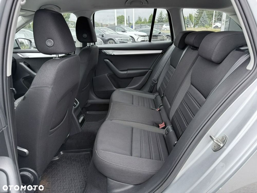 Skoda Octavia - 6