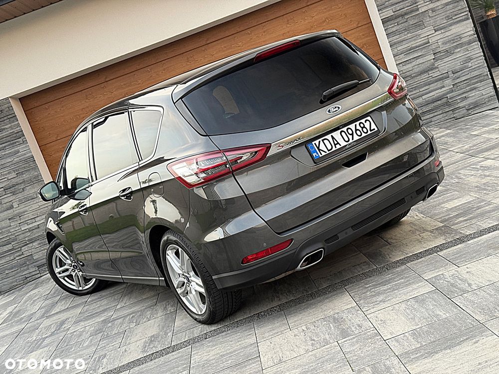Ford S-Max 2.0 TDCi 4WD Titanium PowerShift - 27