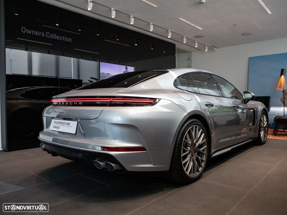 Porsche Panamera 4 E-Hybrid - 13