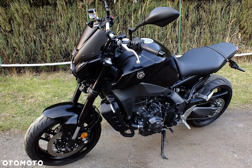 Yamaha MT - 2