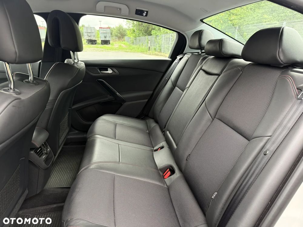 Peugeot 508 1.6 e-THP Allure S&S - 7