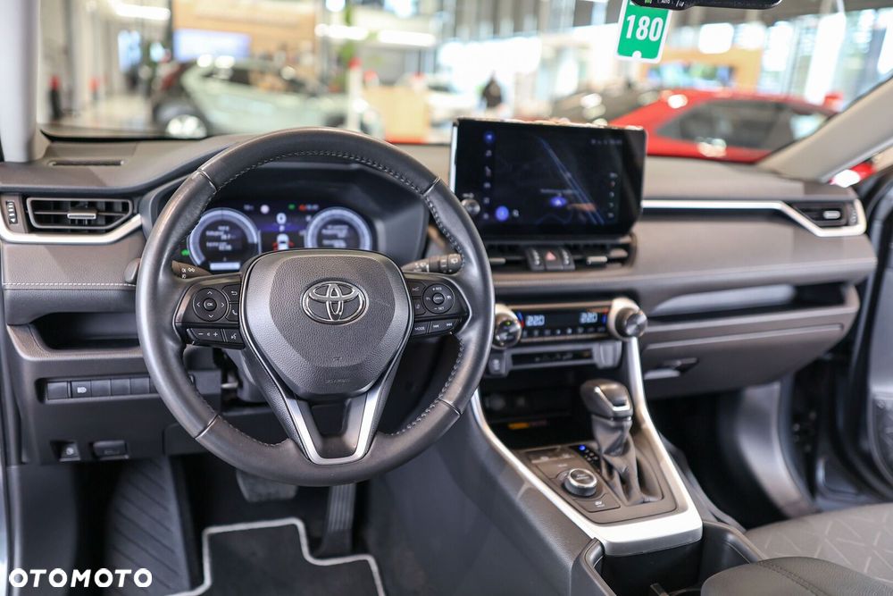 Toyota RAV4 - 23