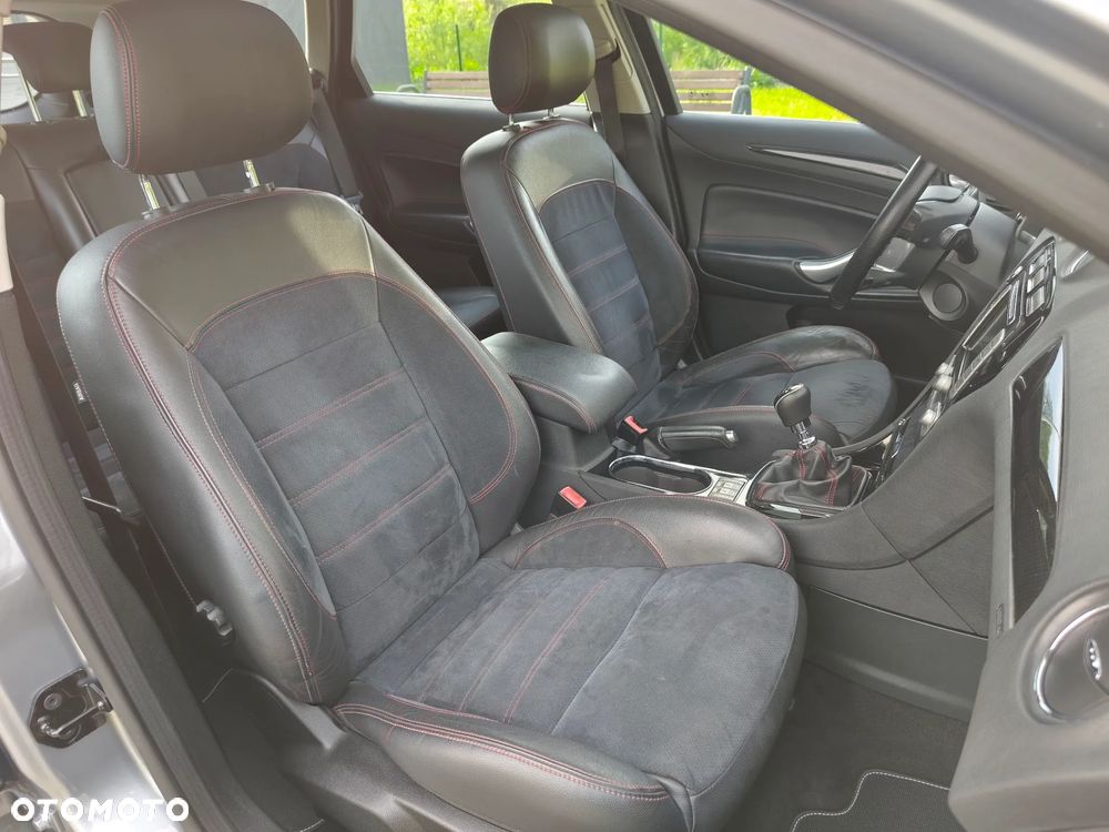 Ford Mondeo 2.2 TDCi Titanium S - 26
