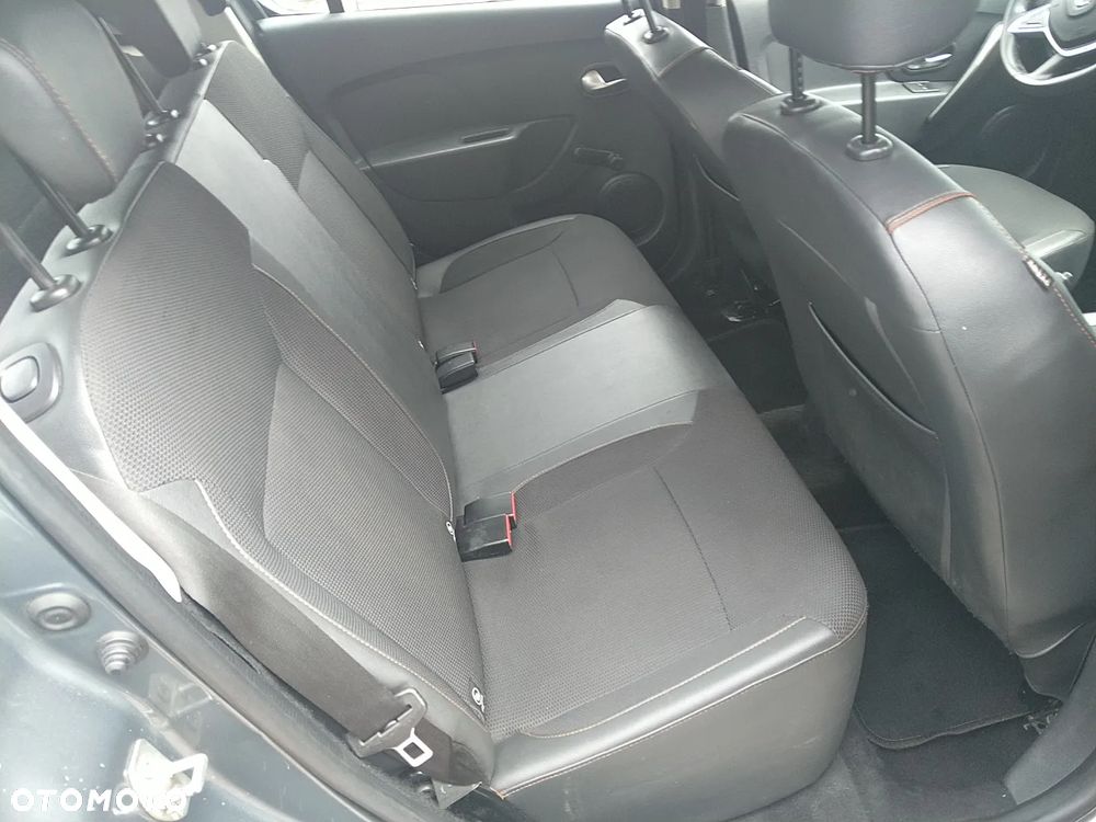 Dacia Sandero Stepway TCe 90 (S&S) Prestige - 28