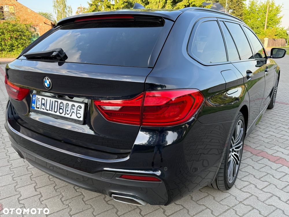 BMW Seria 5 520d M Sport Edition - 10