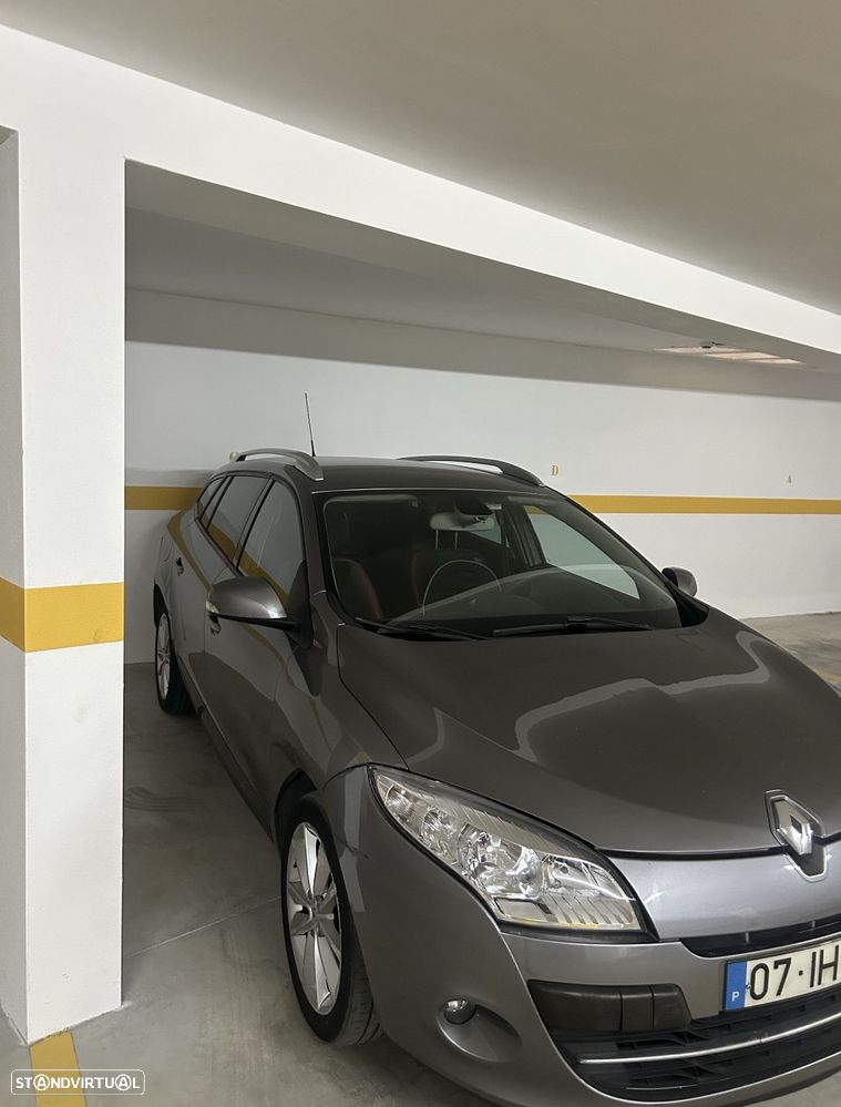 Renault Mégane Sport Tourer 1.5 dCi Dynamique S - 10
