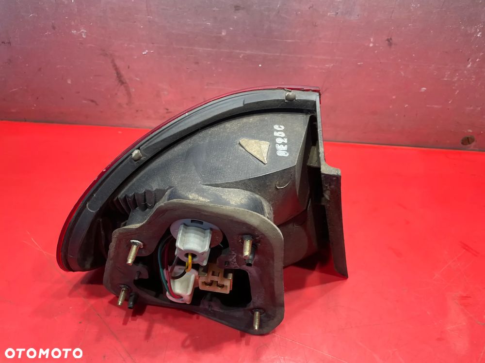 LAMPA TYLNA LEWA DAEWOO LANOS - 4