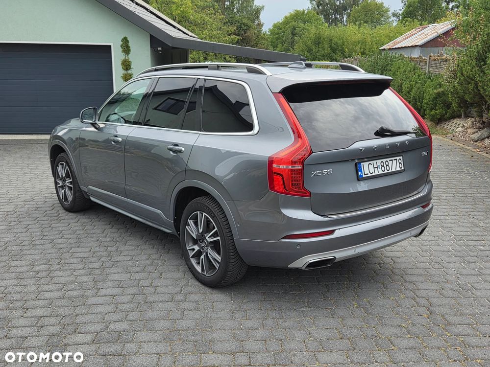 Volvo XC 90 T5 AWD Momentum - 3