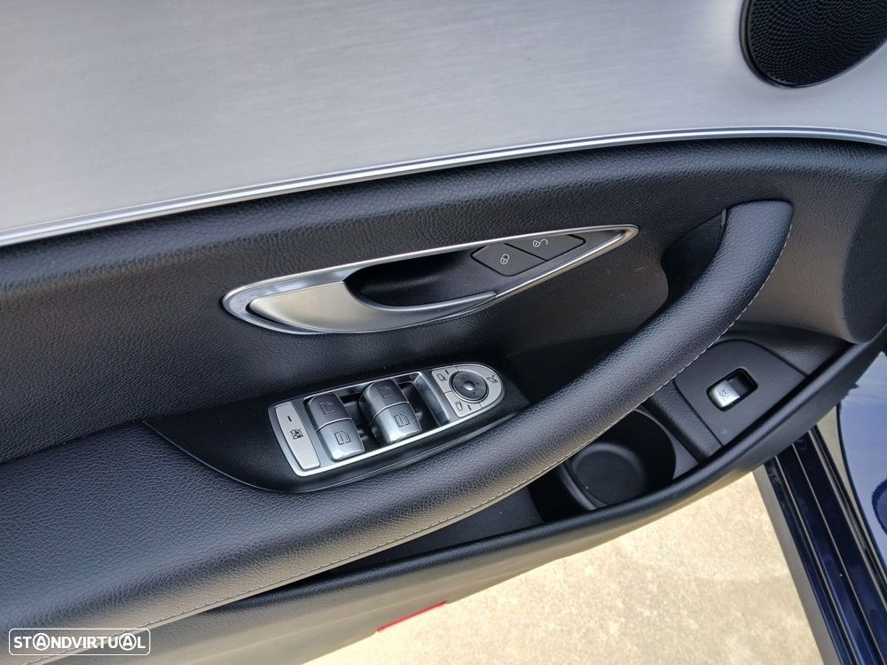 Mercedes-Benz E 300 de Avantgarde - 17