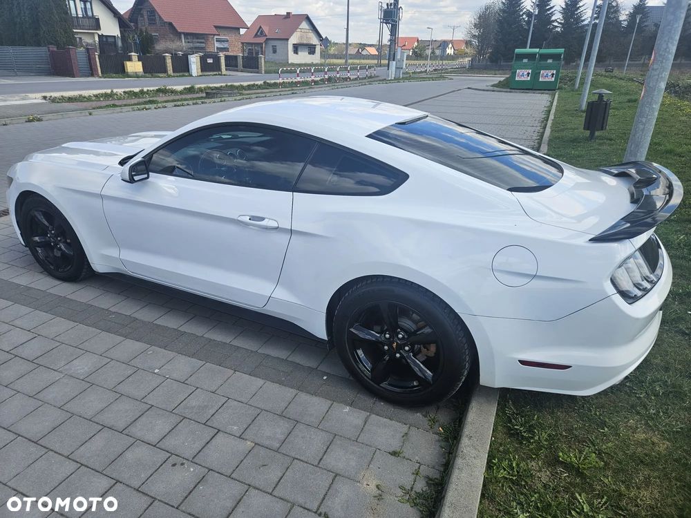 Ford Mustang 3.7 V6 - 5
