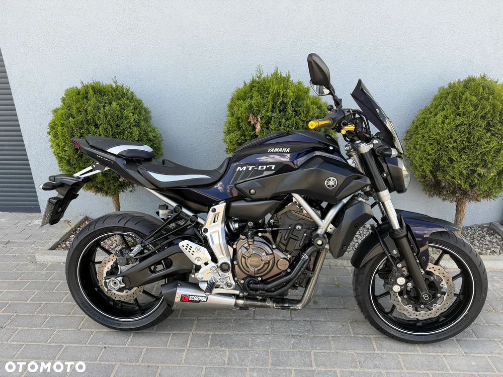 Yamaha MT - 2