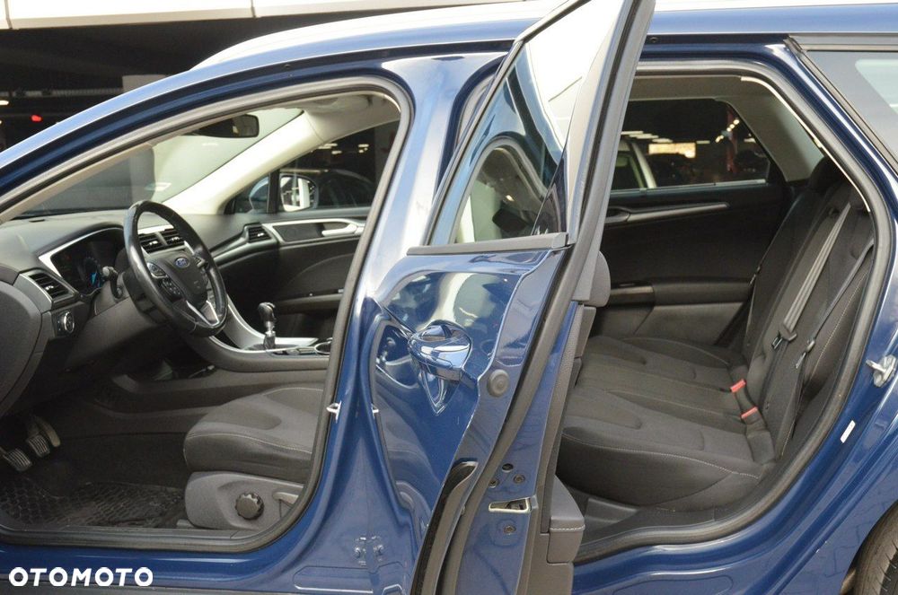 Ford Mondeo 2.0 EcoBlue Titanium - 31