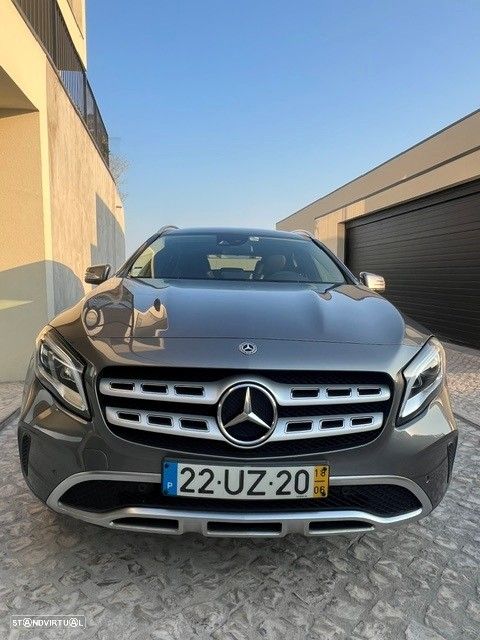 Mercedes-Benz GLA 180 d - 2