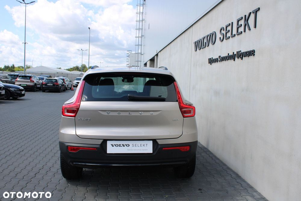 Volvo XC 40 - 7