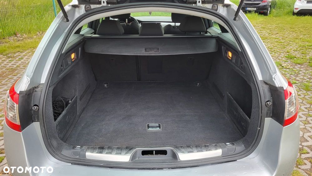 Peugeot 508 SW HDi FAP 140 Active - 12