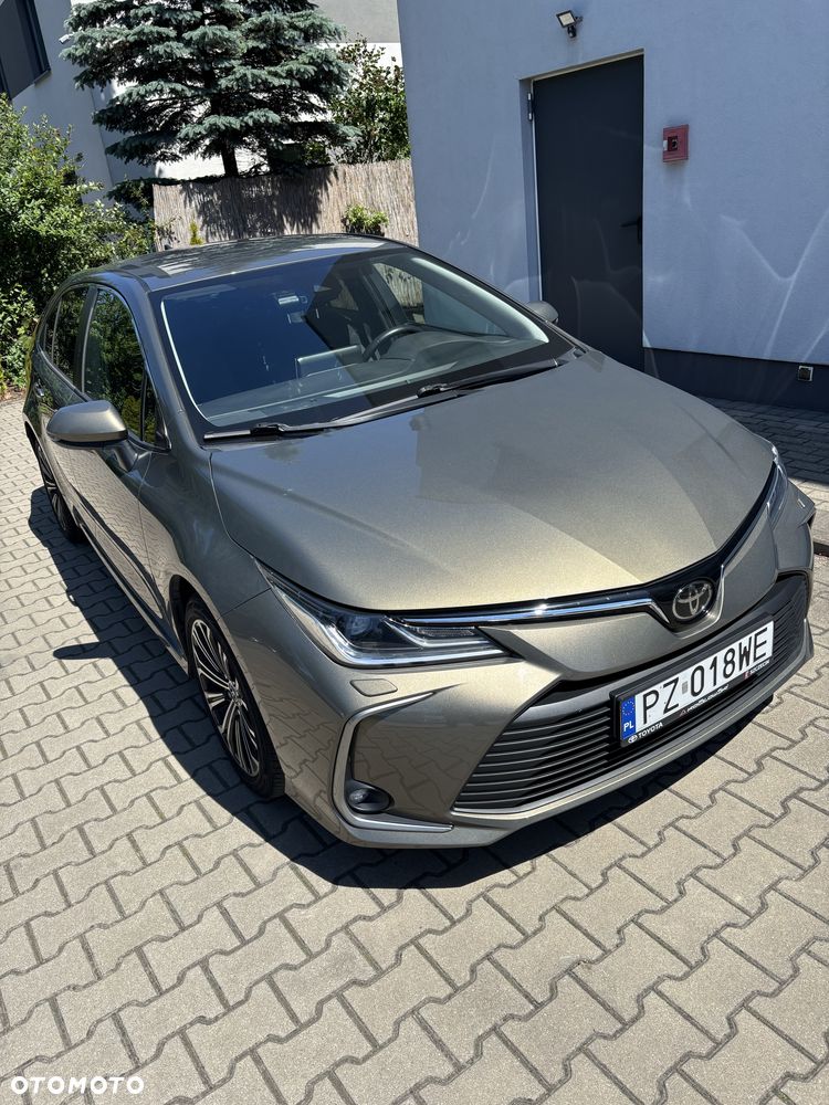 Toyota Corolla - 1