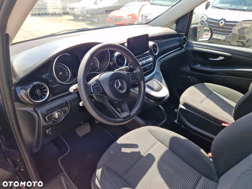 Mercedes-Benz Klasa V 220 d extralang 9G-TRONIC Special Edition Style - 12