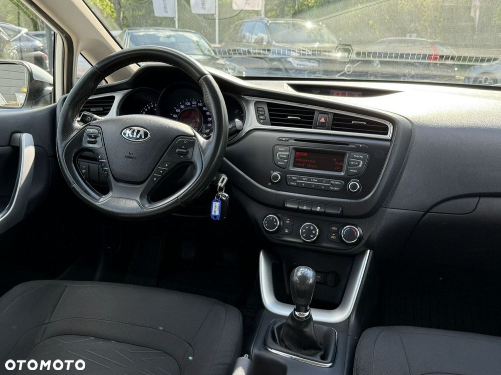 Kia Ceed 1.4 M - 17