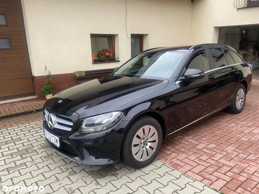 Mercedes-Benz Klasa C 180 d T 9G-TRONIC