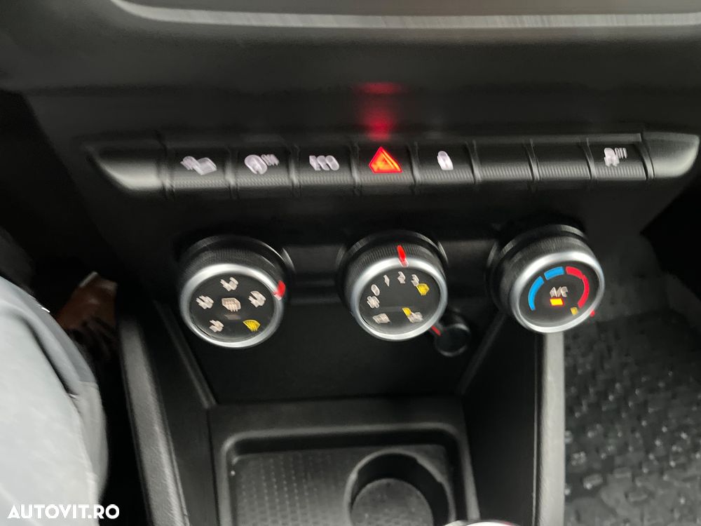 Dacia Duster Blue dCi 115 4WD Comfort - 19