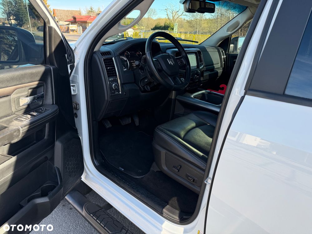Dodge RAM 5.7 4x4 - 9