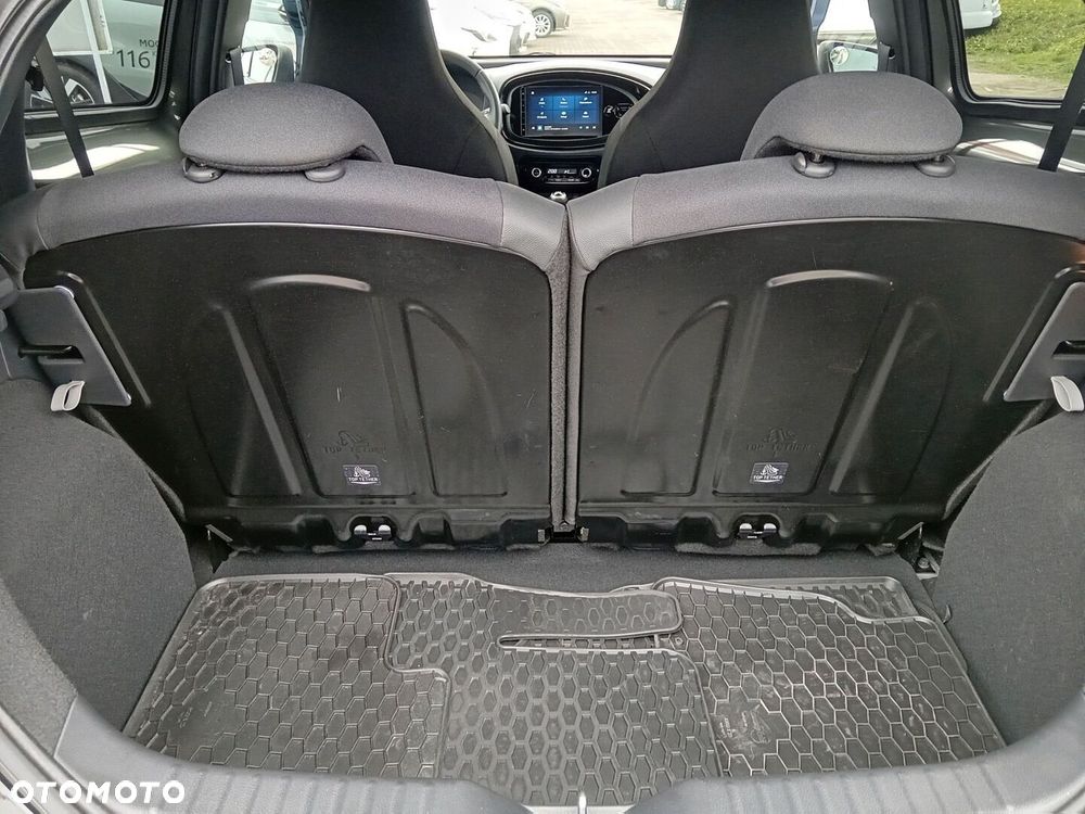 Toyota Aygo X - 8