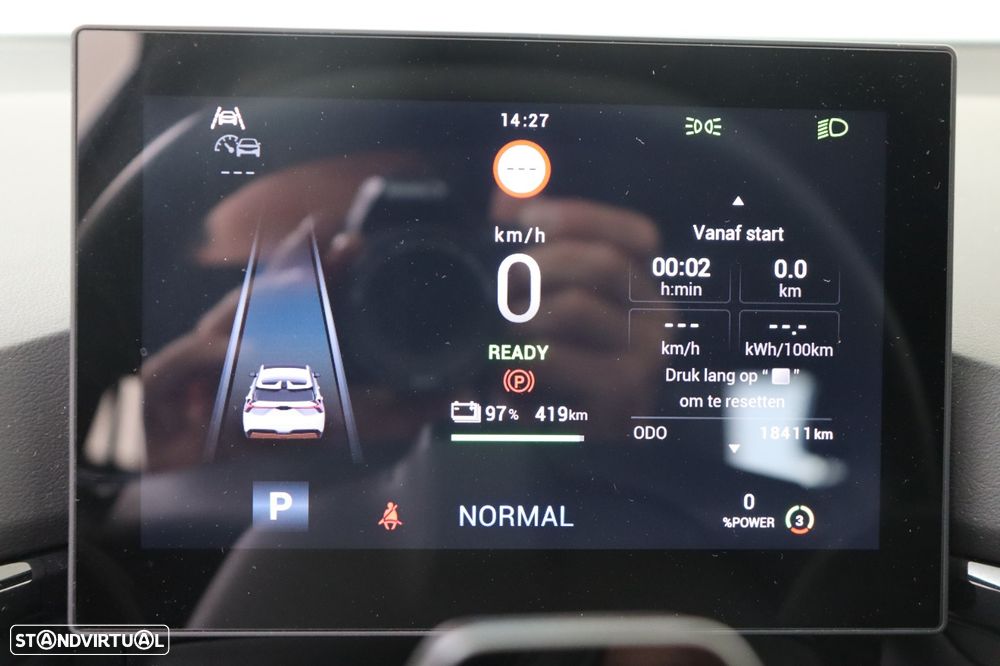 MG MG4 4 Luxury 64 kWh - 17