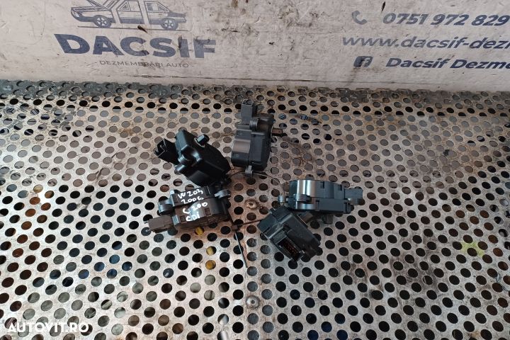 MOTORAS CLIMATIZARE A2308201242 Mercedes-Benz C-Class W203/S203/CL203 - 1