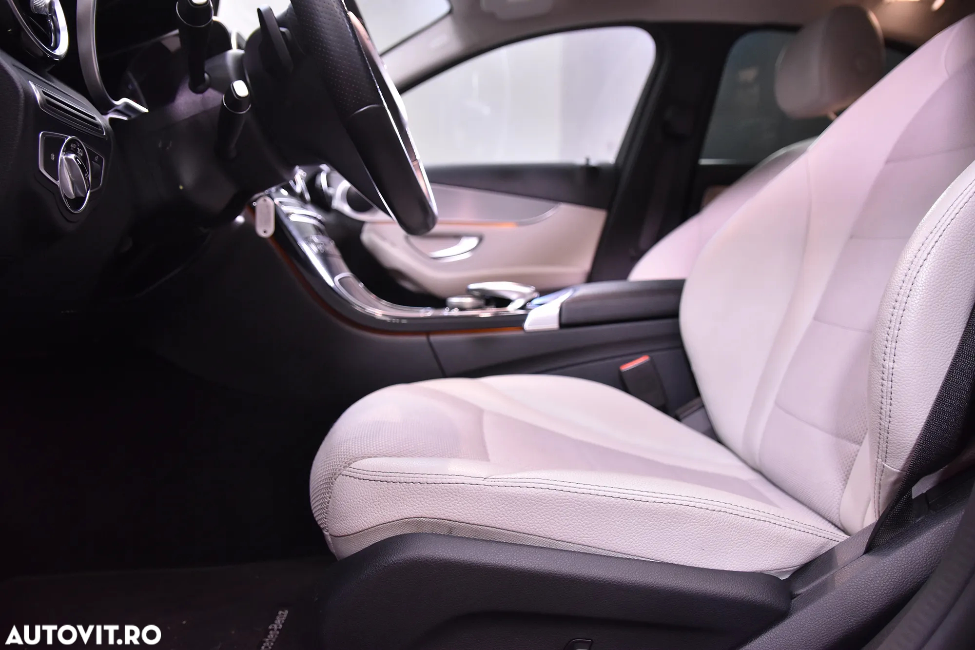 Mercedes-Benz C 220 d 4MATIC Aut. - 22