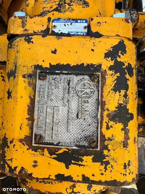 Inny KLEMM  KR 806-3 - 8