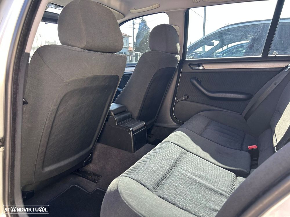 BMW 320 d Touring - 20