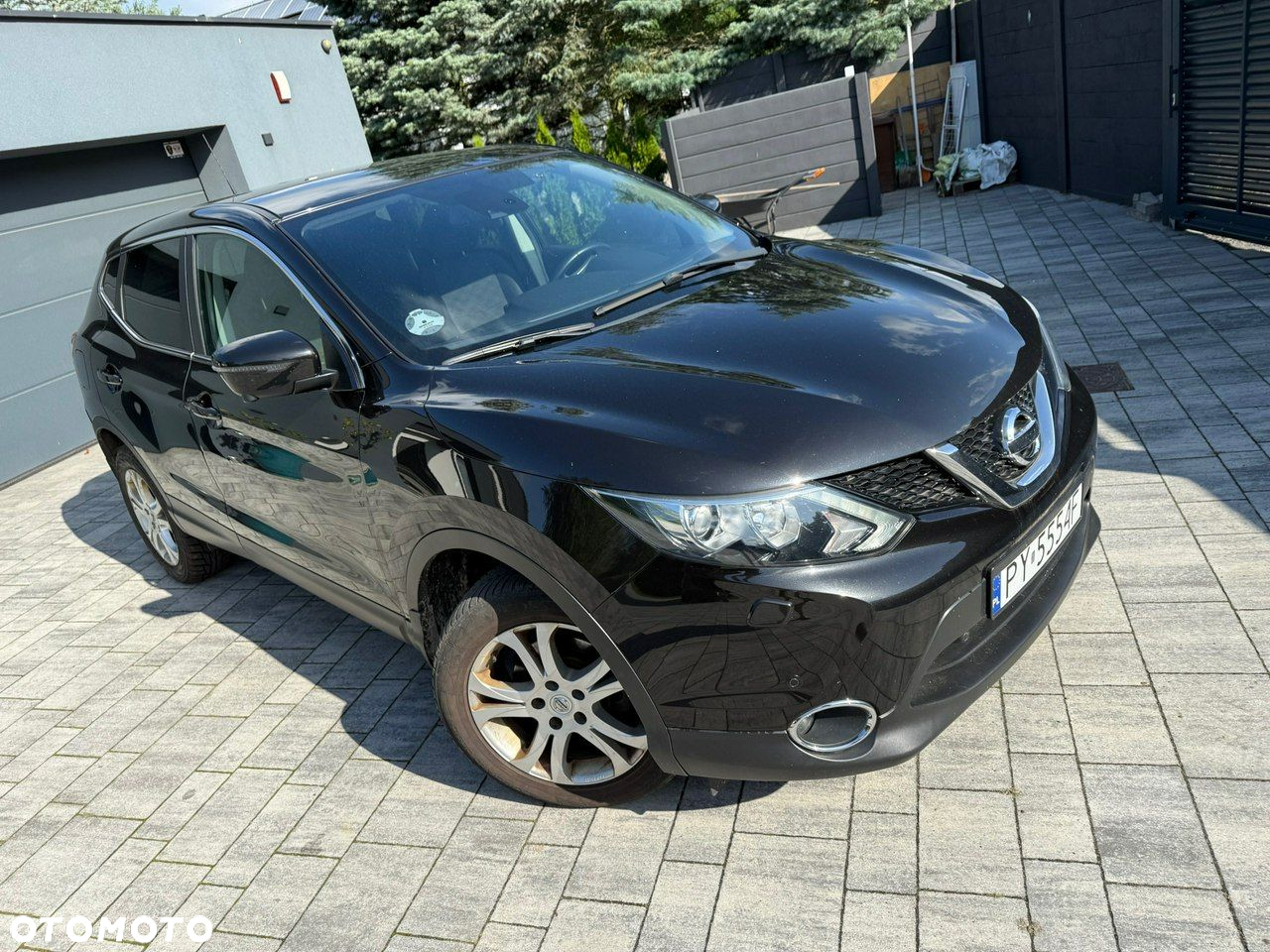 Nissan Qashqai - 23