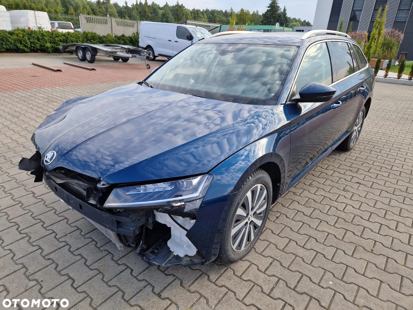 Skoda Superb 2.0 TDI SCR Style DSG - 8