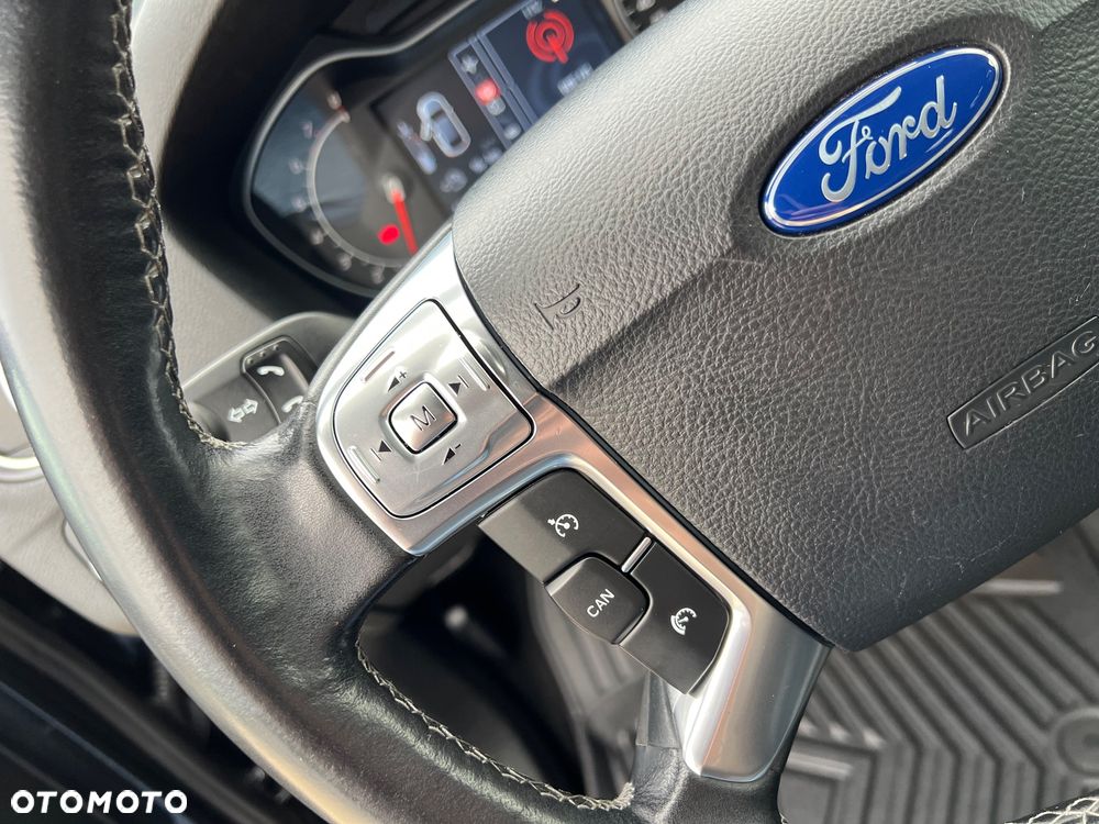 Ford Mondeo 1.6 T Platinium X Plus (Titanium) - 34