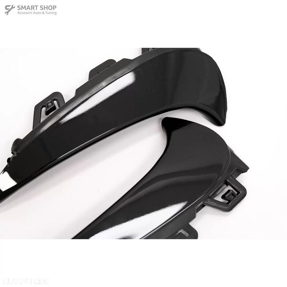 Ornamente Bara Spate Flapsuri Negru Lucios Mercedes GLA SUV H247 (2020 - 2