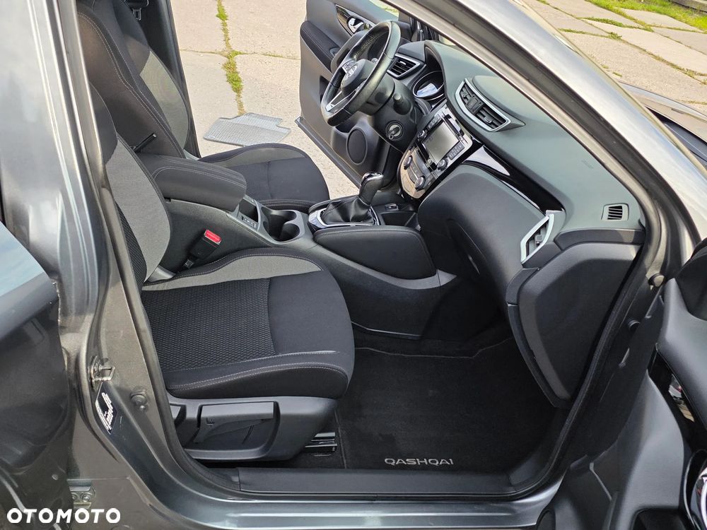 Nissan Qashqai 1.2 DIG-T Tekna Xtronic EU6 - 13