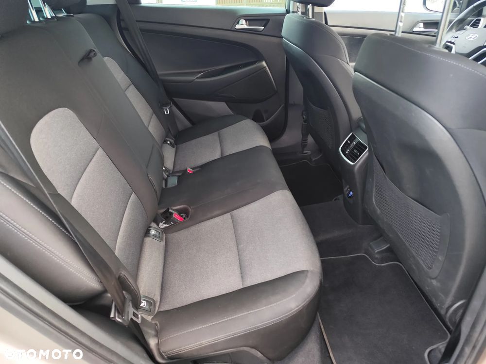 Hyundai Tucson 1.6 CRDi 2WD Trend - 16