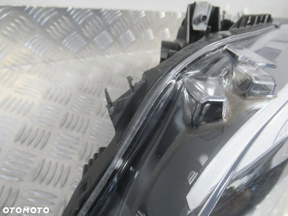 LAMPA PRZEDNIA PRZÓD PRAWA LEWA BMW 2 F22 LIFT 2017-2021 - 29