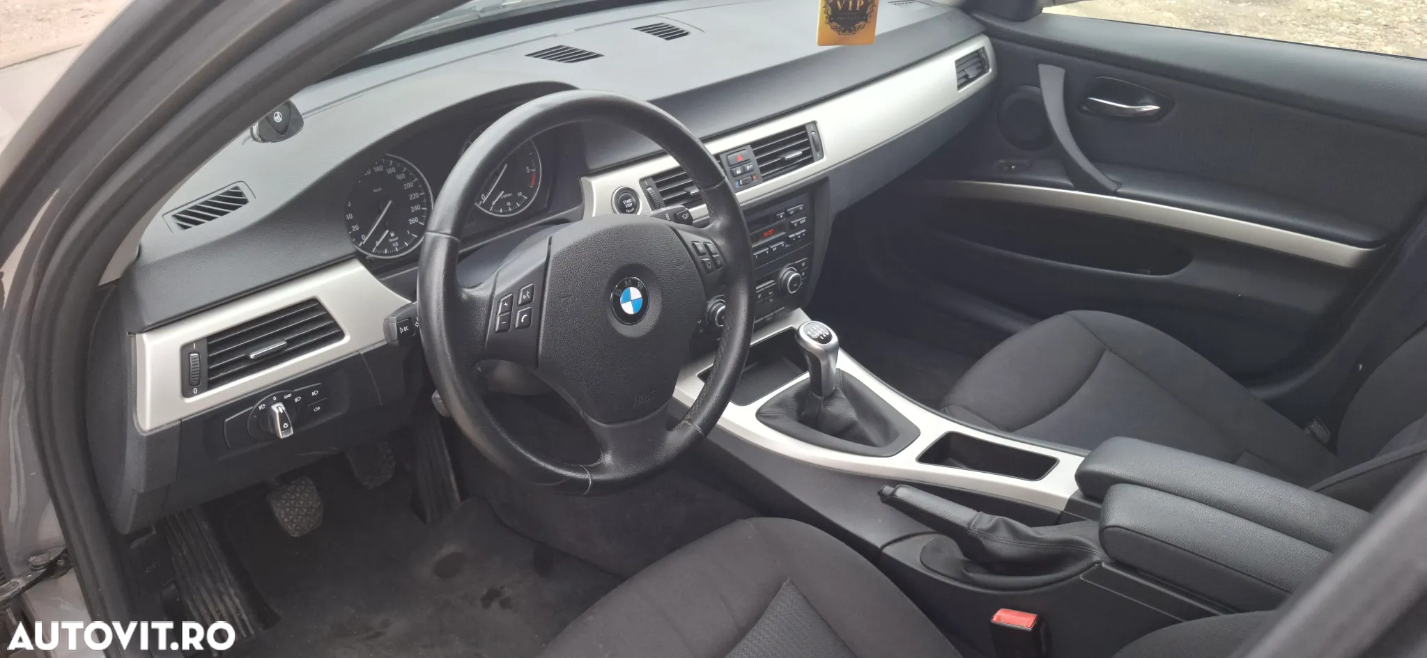 BMW Seria 3 318d - 8