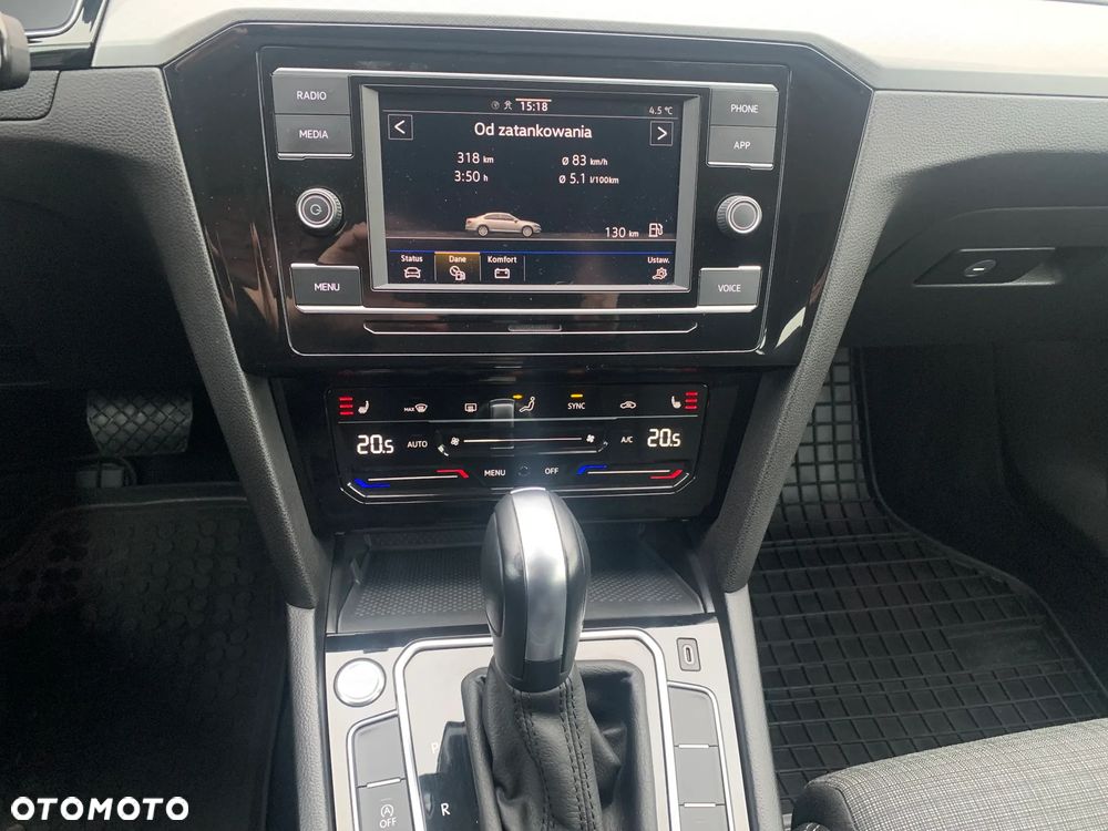 Volkswagen Passat 2.0 TDI EVO Business DSG - 30